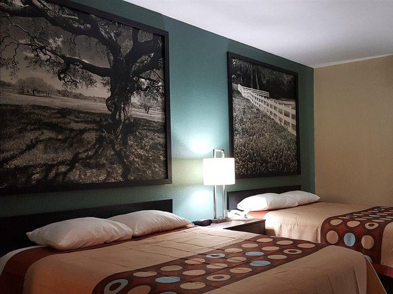 Super 8 By Wyndham Port Arthur/Nederland Area Экстерьер фото