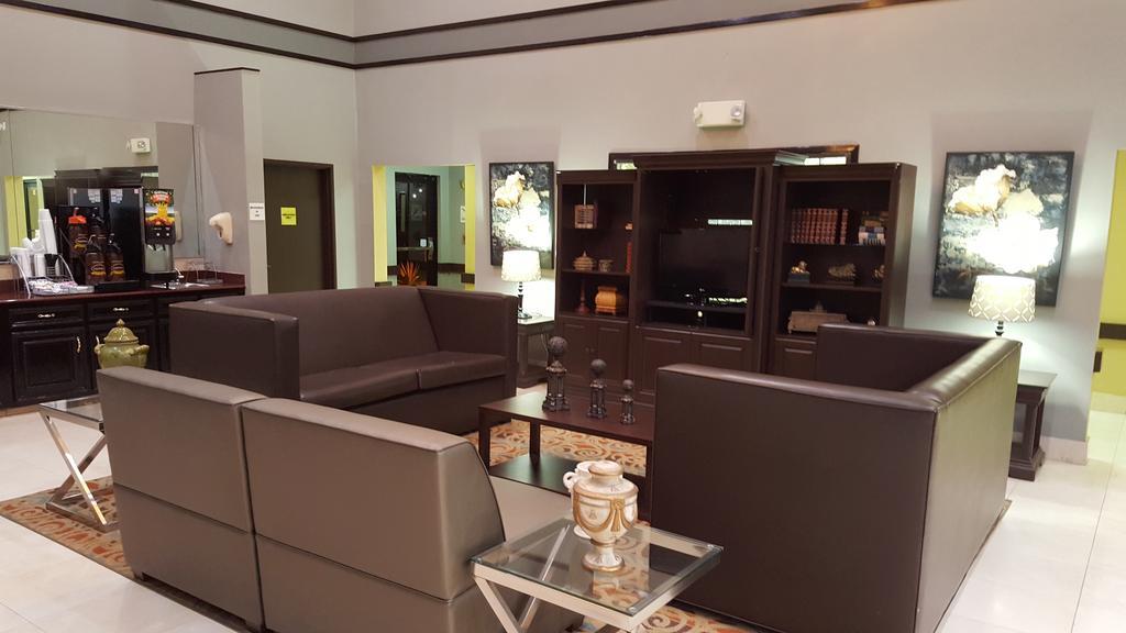 Super 8 By Wyndham Port Arthur/Nederland Area Экстерьер фото